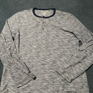 Banana Republic long sleeve